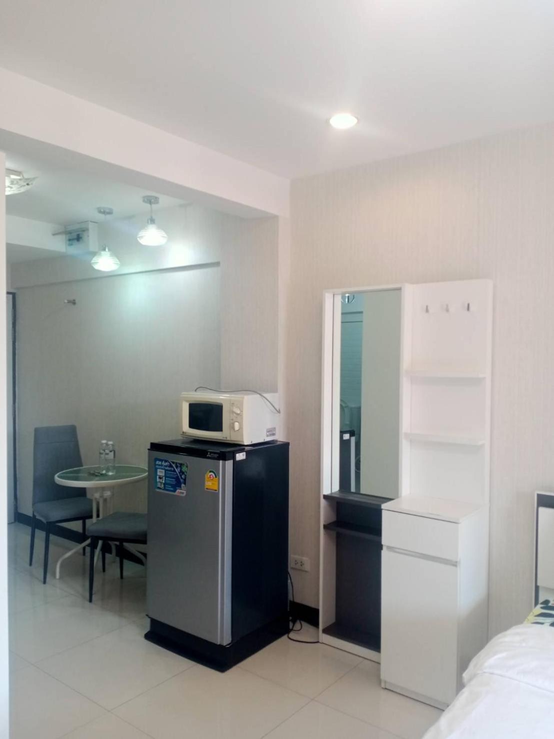 Baan Sabai Rama IV Apartment بانكوك المظهر الخارجي الصورة