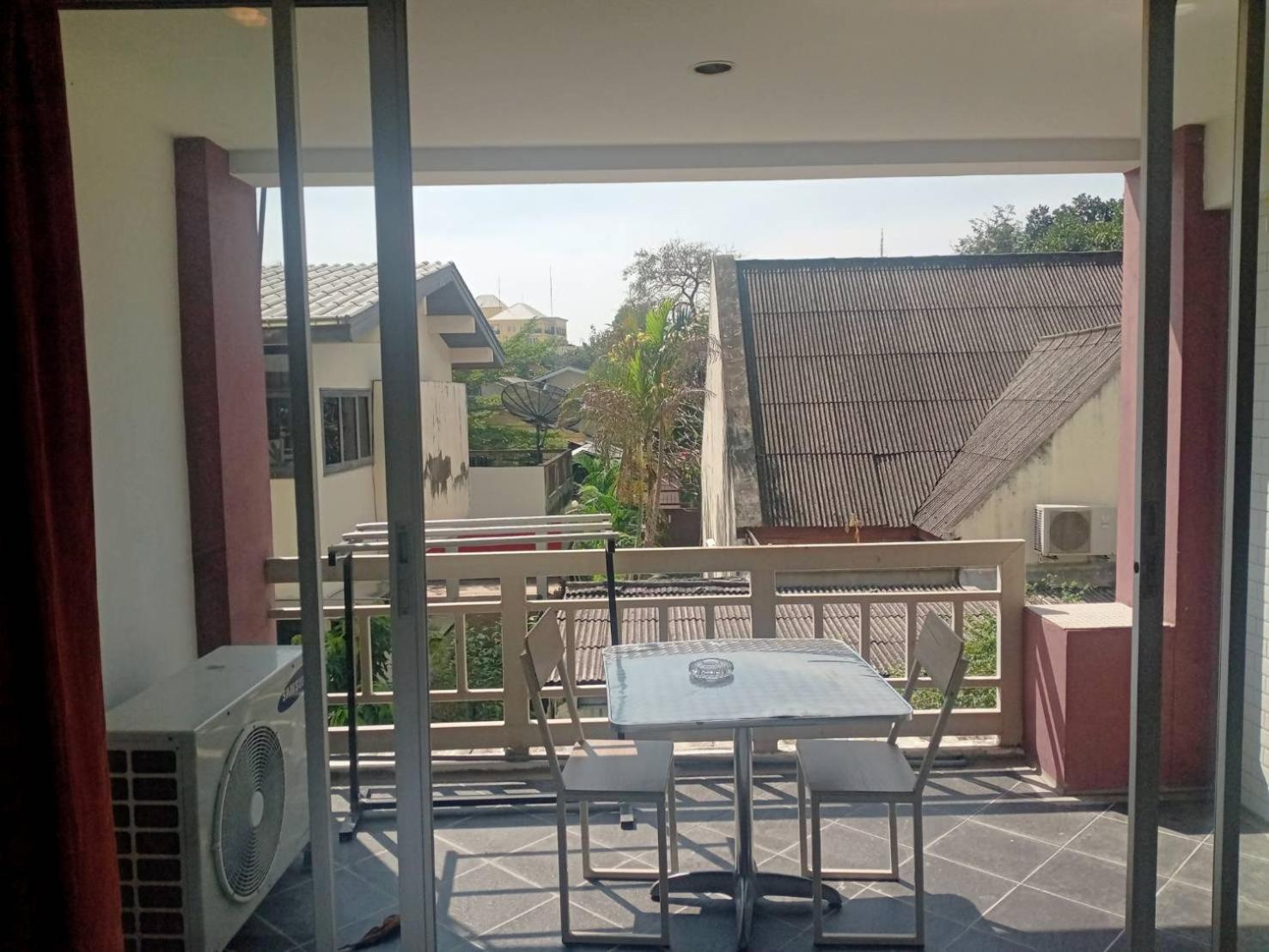 Baan Sabai Rama IV Apartment بانكوك المظهر الخارجي الصورة