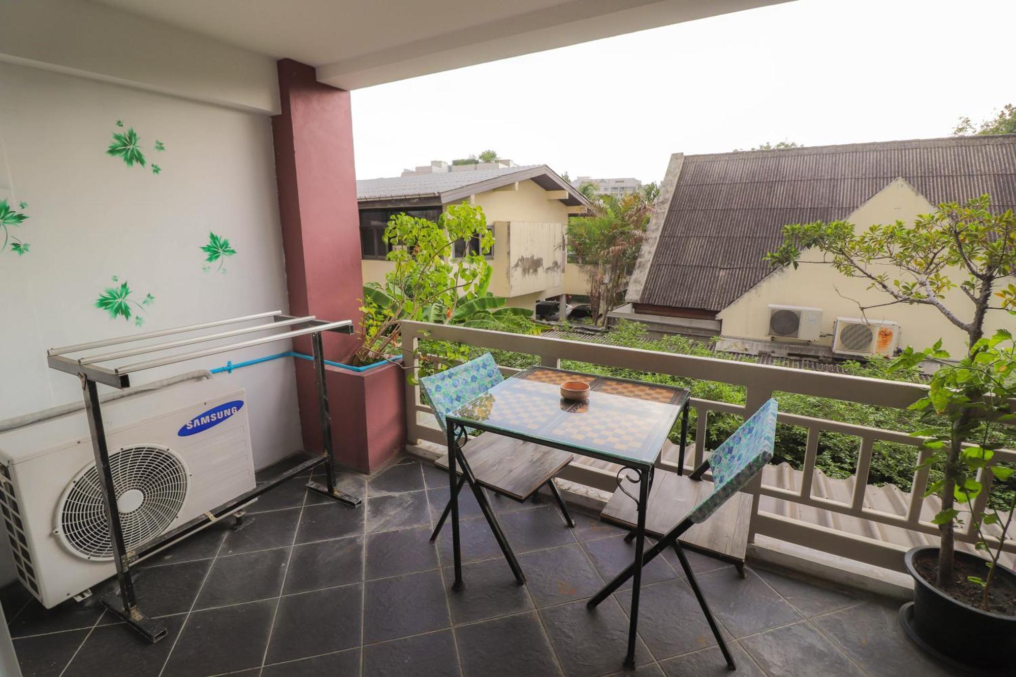 Baan Sabai Rama IV Apartment بانكوك المظهر الخارجي الصورة