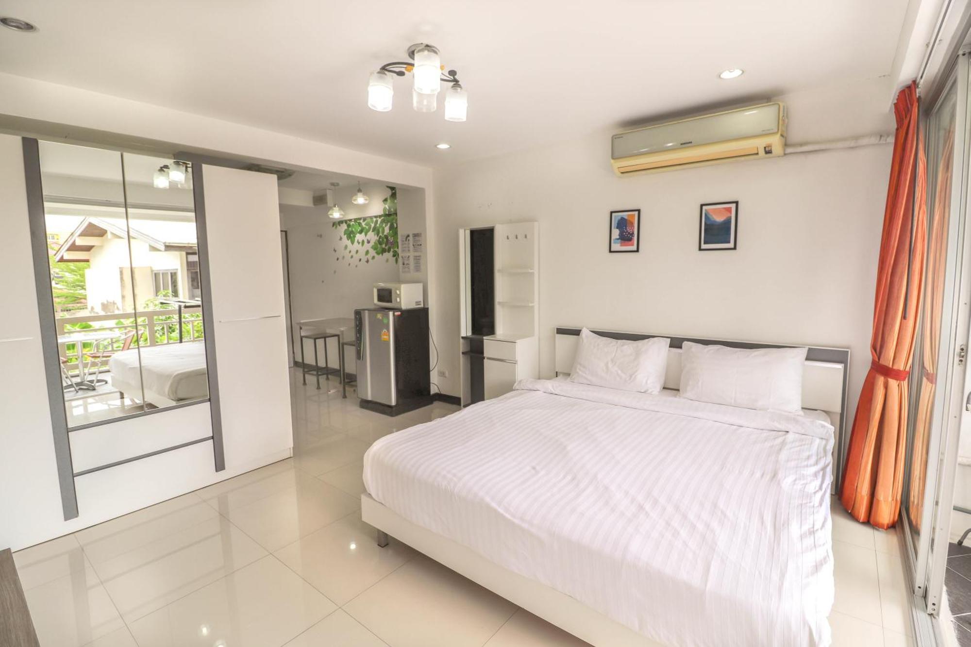 Baan Sabai Rama IV Apartment بانكوك المظهر الخارجي الصورة